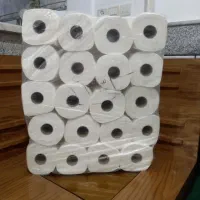 تعدادی دستمال کاغذی و دستشویی