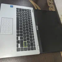 لپ تاپ ایسوس در حد
