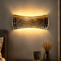 چراغ دیوارکوب طرح تیفانی