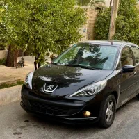 پژو 207مشکی سقف شیشه ای 1401