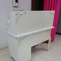 میز ناخن ، کانتر ،لوازم سالن زیبایی