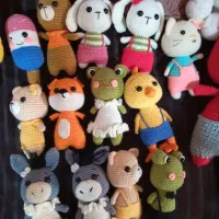 عروسک بافتنی