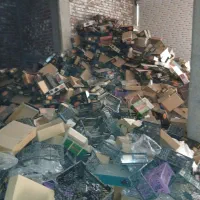 تعدادی کارتن وسبدفروشی