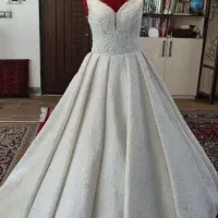 لباس عروس|لباس|گلبهار, شهر جدید گلبهار|دیوار