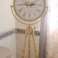 ست میز و عسلی و ساعت ایستاده