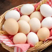 شکستن تخم مرغ برای دفع چشم زخم و انرژی منفی
