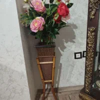 گل  رز مصنوعی وتابلو فرش واستند گل همراه گل|صنایع دستی و سایر لوازم تزئینی|ارومیه, |دیوار