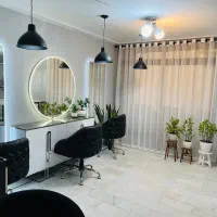 اجاره-لاین-مژه-و-ناخن-در-سعادت-آباد