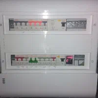 پیمانکاری و مجری برق، برقکاری برق کار برقکش برق کش|خدمات پیشه و مهارت|قم, انسجام|دیوار