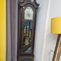 ساعت ایستاده چوبی کلاسیک