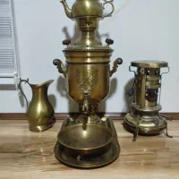 سماور برنجی و چراغ