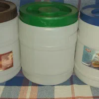 سطل، ماست، دوغ، کره،و برنج و حبوبات