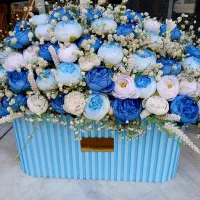 سفارشات باکس‌گل دسته گل تاج گل ماشین عروس گل آرایی
