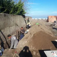 کارگر با حقوق روزی ۱ میلیون و نهار و جای خواب