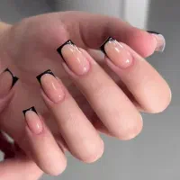 ناخن های زیبا و بادوام با قیمت مناسب