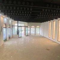 مغازه تجاری ۲۰۰متری /نبش چهاربانده/لوکس