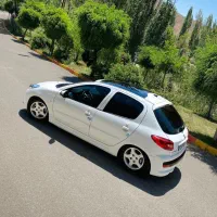 پژو ۲۰۷ سقف شیشه ای