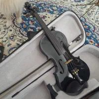 یک عدد ویلن آموزشی خوب|ویولن|همدان, |دیوار