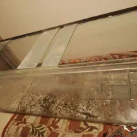 اکواریوم به همراه پایه