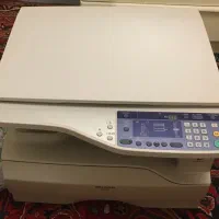 یک دستگاه کپی مدلsharp AR-1118