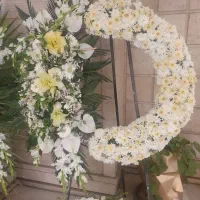 تاج گل اماده