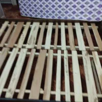 تخت دو نفره سالم و تمیز