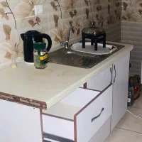 کابینت تکی همراه با شیر اب و ۳ تا کشو