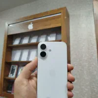 آیفون ۱۶ نرمال