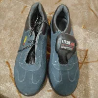 کفش کار سایز ۴۲ و 43
