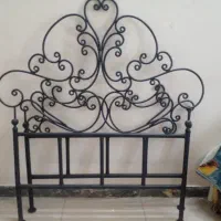 تخت فرفرژه مشکی زیبا