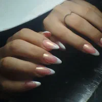 انواع کاشت خدمات ناخن سمنان