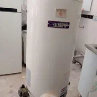 دو عدد آبگرمکن ایستاده یکی یگانه دوتا دوگانه