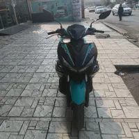 موتور ایروکس 150 رنگ سبز آبی