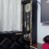 ساعت میز اینه