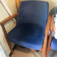 صندلی ونیمکت