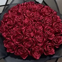 ۳۱ شاخه گل رز روبانی زرشکی . هدیه ای خاص|صنایع دستی و سایر لوازم تزئینی|سقز, |دیوار