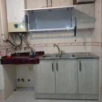 سلام کابینت دست دوم دو مدل موجود هستش
