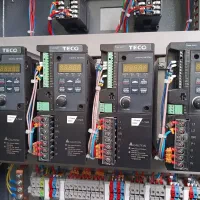 برقکار،برقکارصنعتی، برقکارساختمان، برق کار صنعتی