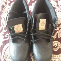 کفش کار ایمنی