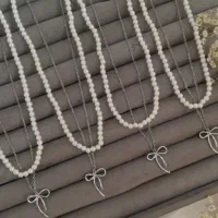 آویز گوشی