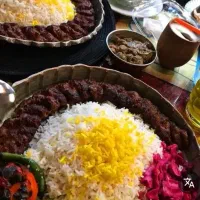 آشپز و کارگر آشپزخانه