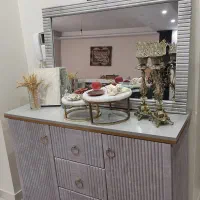 آینه کنسول چوبی کاملا سالم