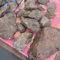 کارشناسی و تجارت و خریدار شهاب سنگ الماس آسیاب و..