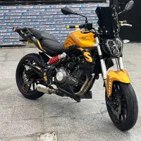 بنلی ۳۰۰ جفت سیلندر مدل 1401