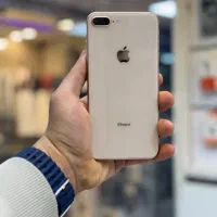 ایفون ۸ پلاس در حد نو