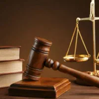 پرونده پذیرفته می‌شود وکیل پایه یک دادگستری