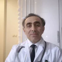 ویزیتور علمی شرکت داروی گیاهی دانشجو پزشک پیراپزشک