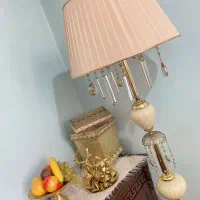 اباژور ایستاده