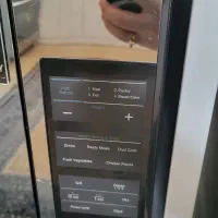 ماکروویو سامسونگ کاملانو و استفاده نشده با گارانتی