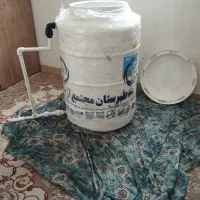 منبع آب 230سی لیتری آژینه